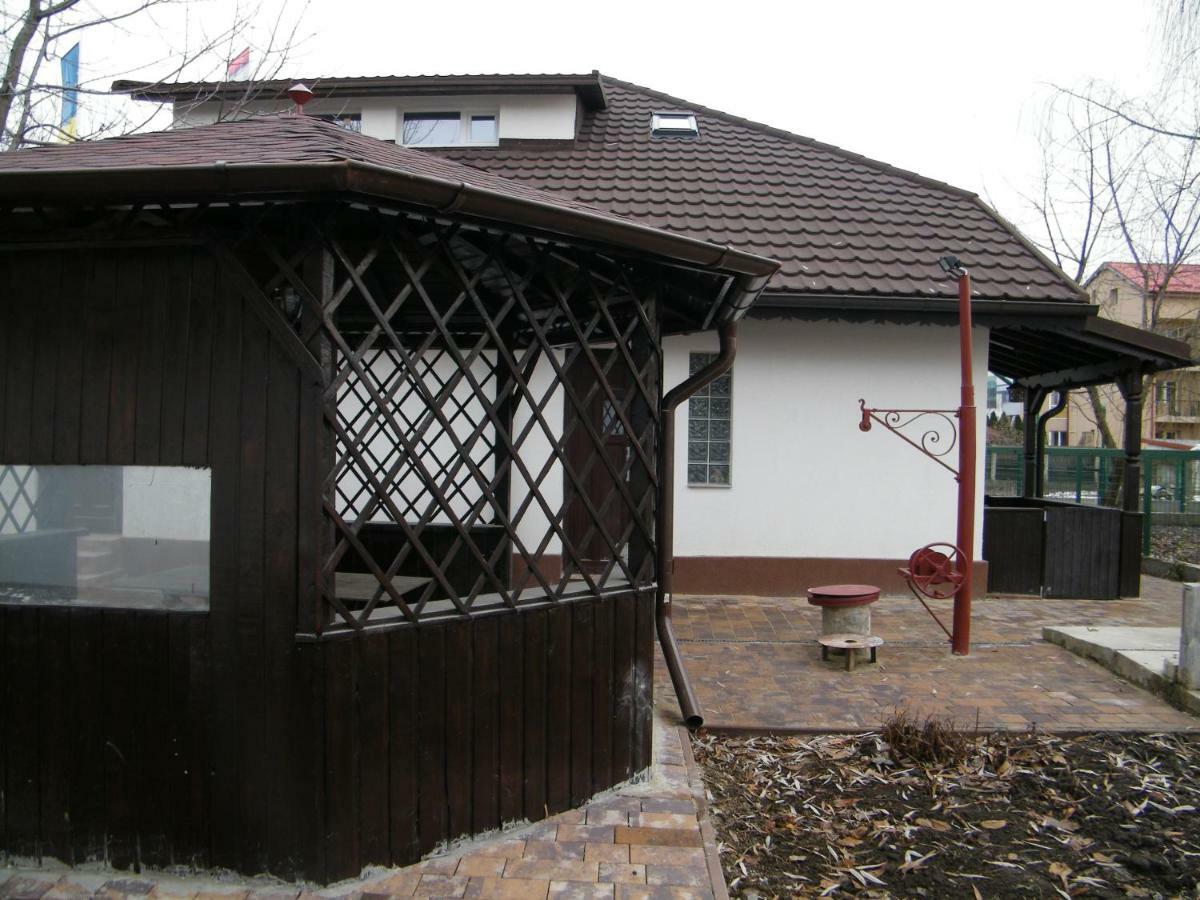Iarca Cottage Бухарест Экстерьер фото